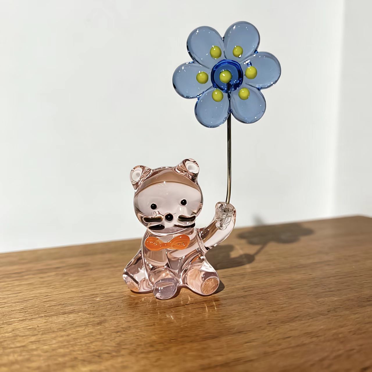 Japanischer Glas-Kätzchen-Brie – Paper Weight Crystal Bewertung und Preis